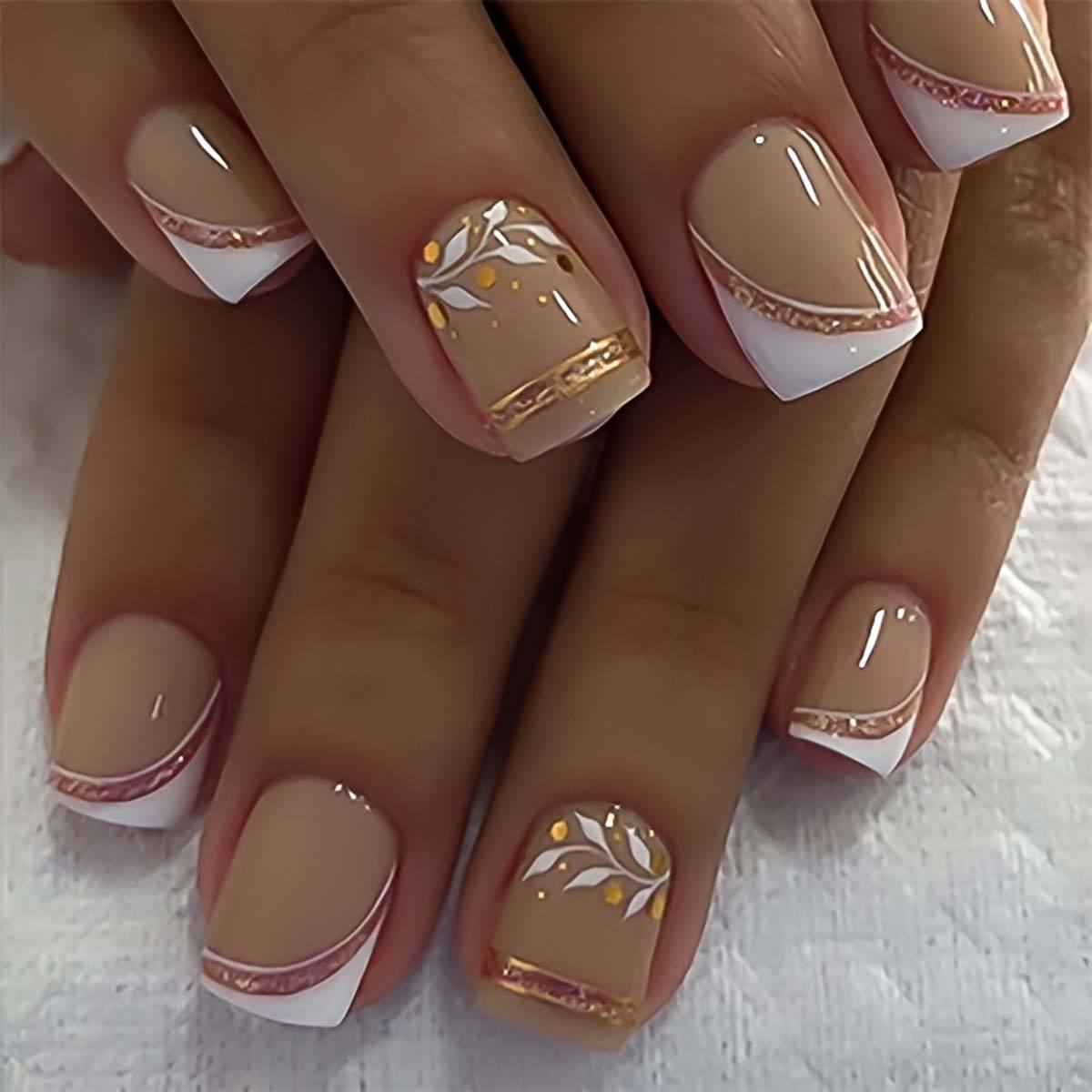 Nail Art Gliter - Unghie finte corte e medie per