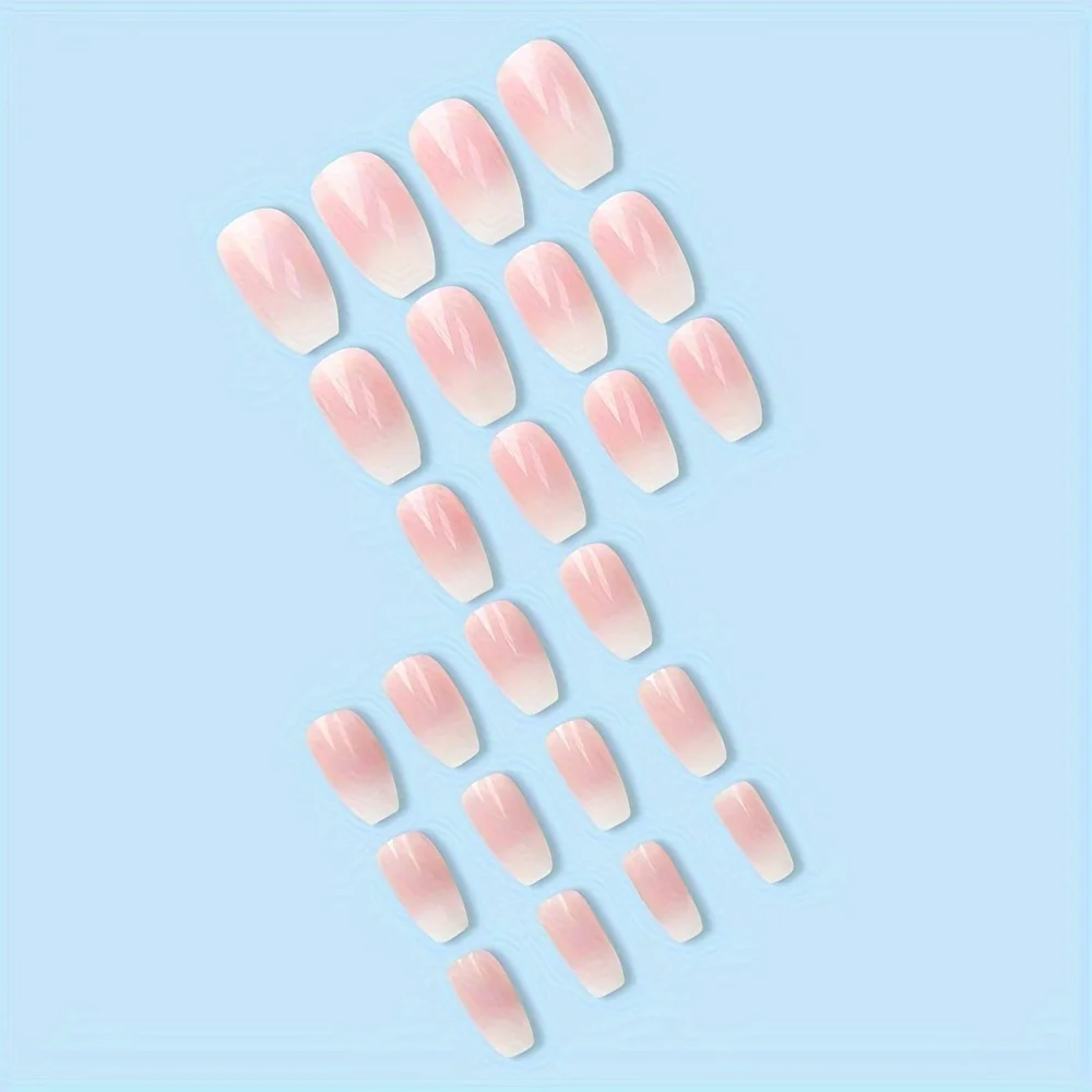 Un set di 24 adesivi per unghi - Nail Art Quotes recensione e prezzo