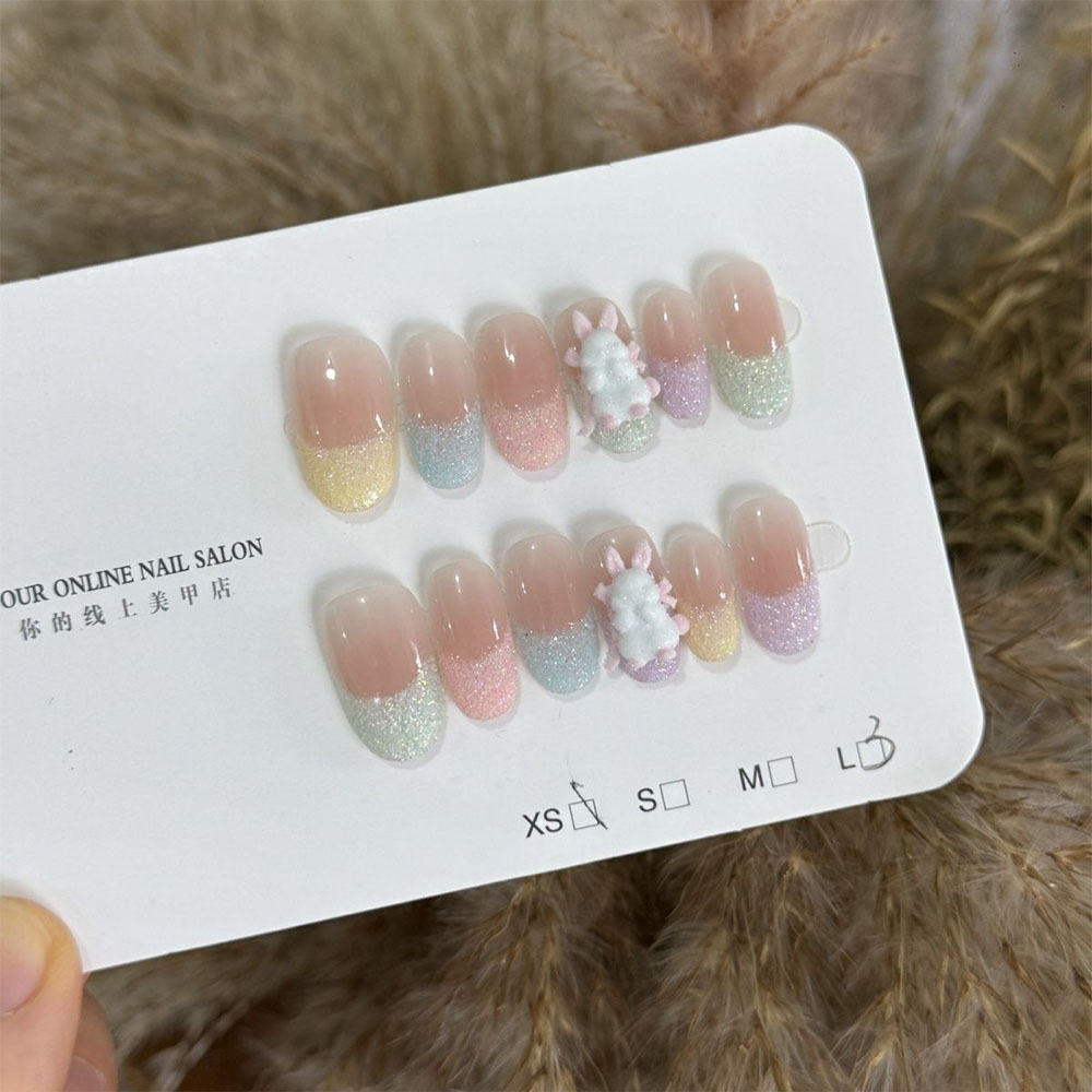 Unghie Finte Rotonde con Glitt - Nail Art Love recensione e prezzo