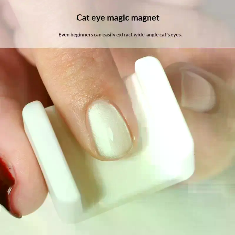 Strumento per Unghie Magnetico - Nail Art Eye Cat recensione e prezzo