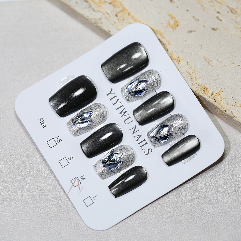 10 pezzi di unghie finte a pre - Nail Art Eye Cat recensione e prezzo