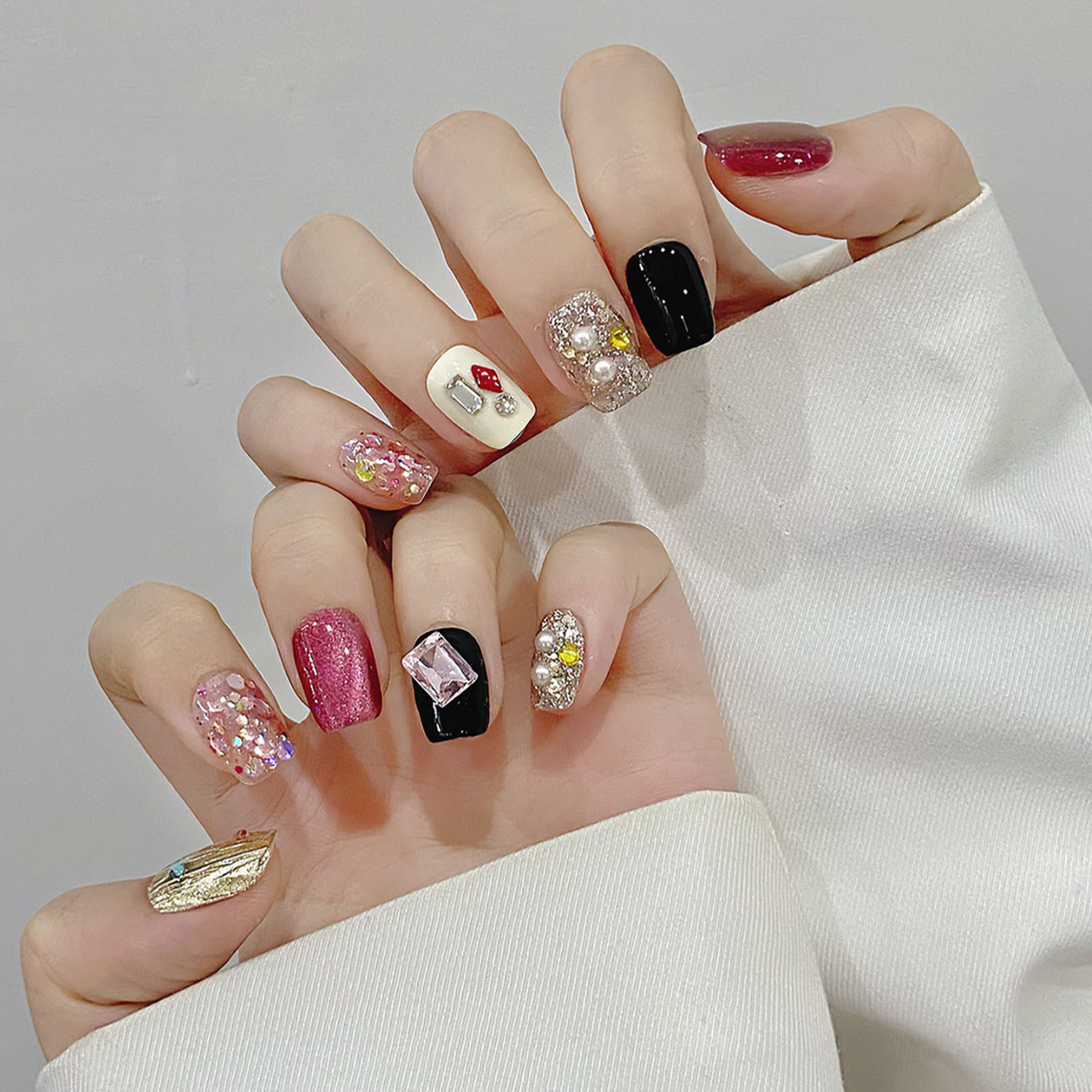 Stampa fatta a mano sulle ungh - Nail Art Gliter recensione e prezzo