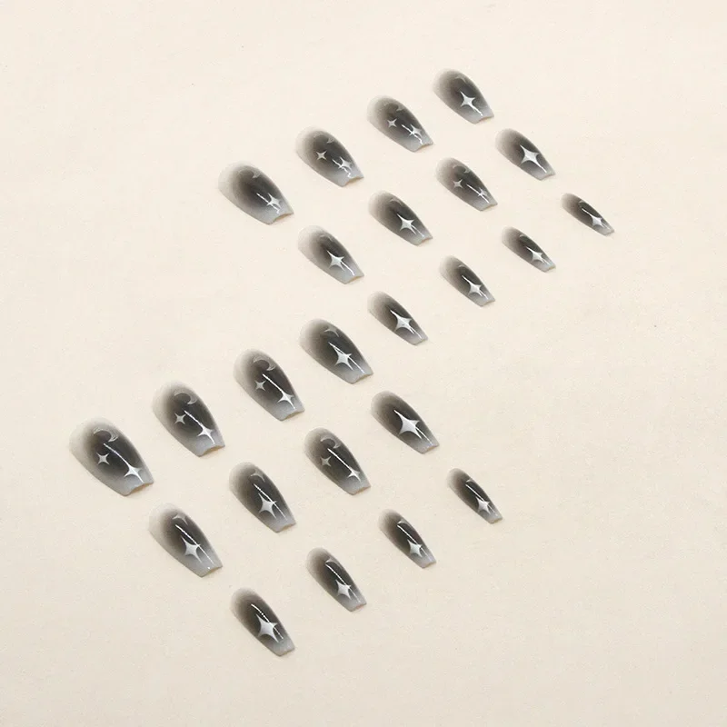24 Pz/set Spice Scuro Indossab - Nail Art Love recensione e prezzo