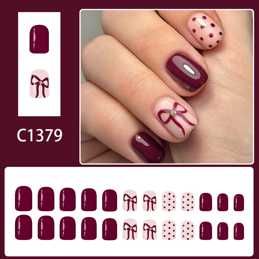 Stampa quadrata corta sulle un - Nail Art Gliter recensione e prezzo